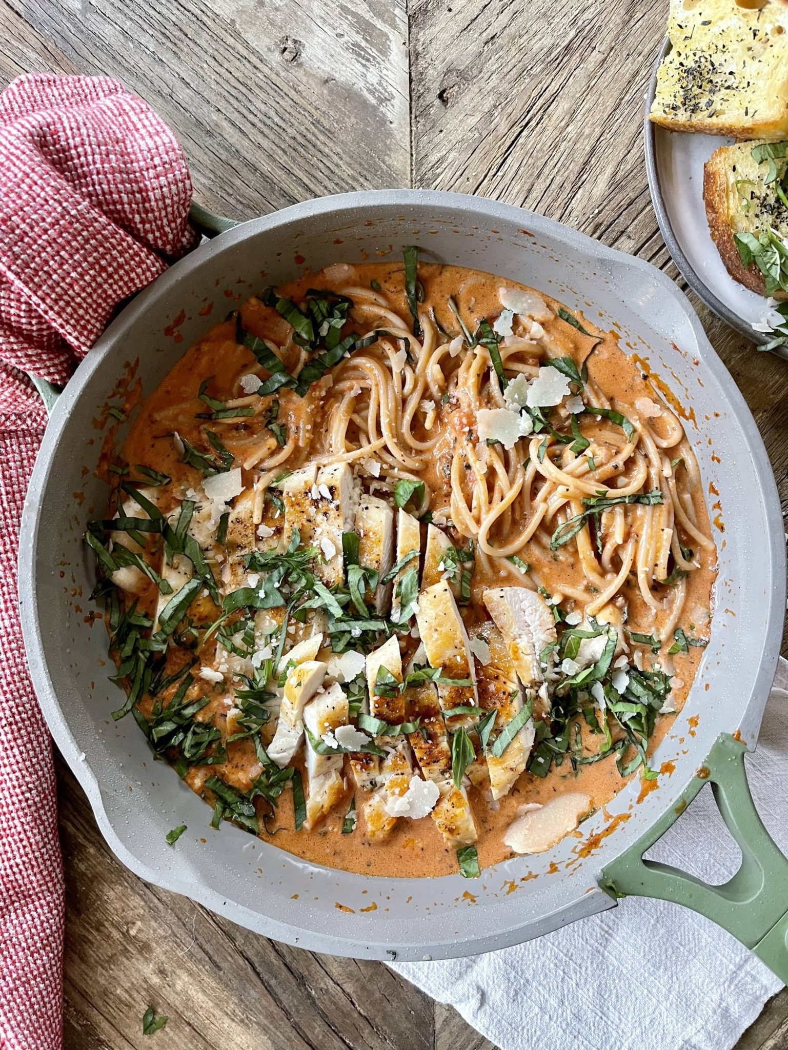 SunDried Tomato Vodka Pasta + Chicken White Sparrow Food Company